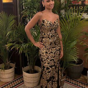 Ever New Chrissy Strapless Gown